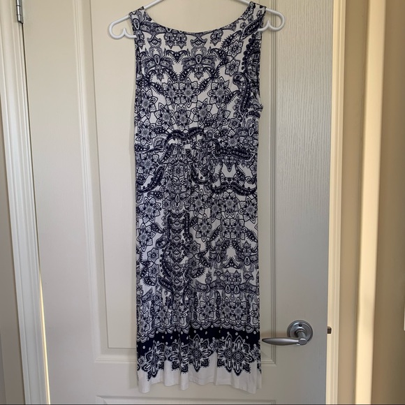Joe Fresh White and Navy Floral Sundress - Picture 2 of 5
